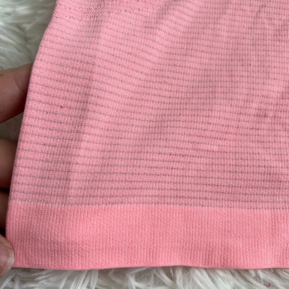 Lululemon Swiftly Tech Racerback Pink Shell / White - Size 6 - Picture 3 of 7